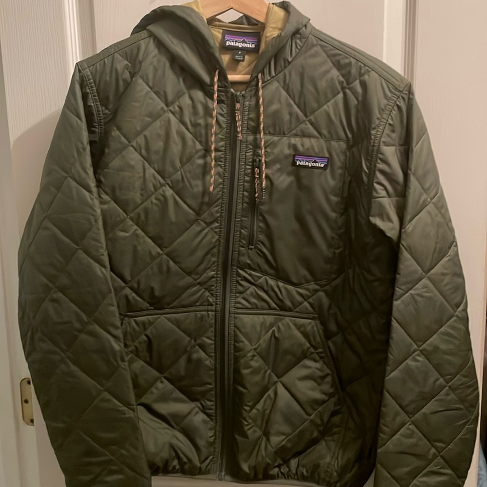 Patagonia diamond quilted bomber